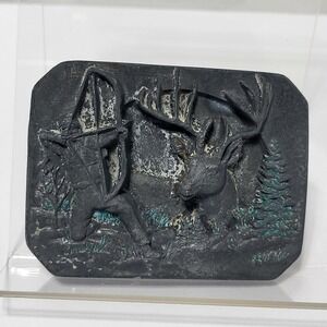 VTG 1990 Bergamot Bowhunter Deer Hunting Belt Buckle Made in USA Pewter Tone *